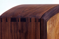 Amoire Dovetails